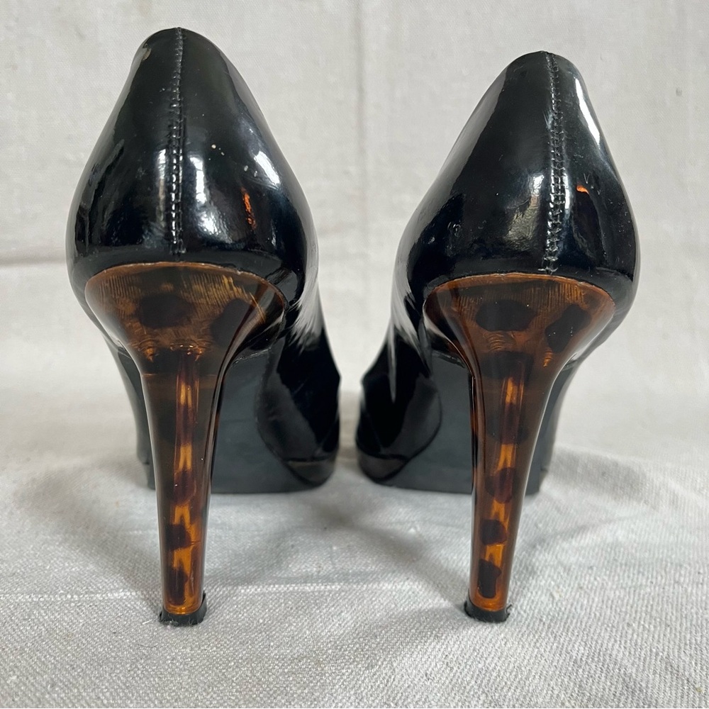 Jessica Simpson Patent Leather Pumps with Lucite Animal Print High Heels - Picture 5 of 13